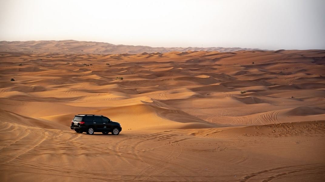 Sands of Time: Capturing the Essence of Dubai's Desert Landscape