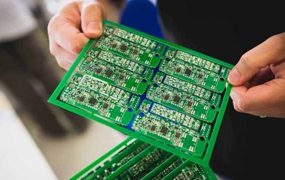 What is a 94V0 circuit board?
