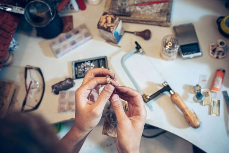 Jewelry Repair and Restoration Services in Brussels: Guide and Tips