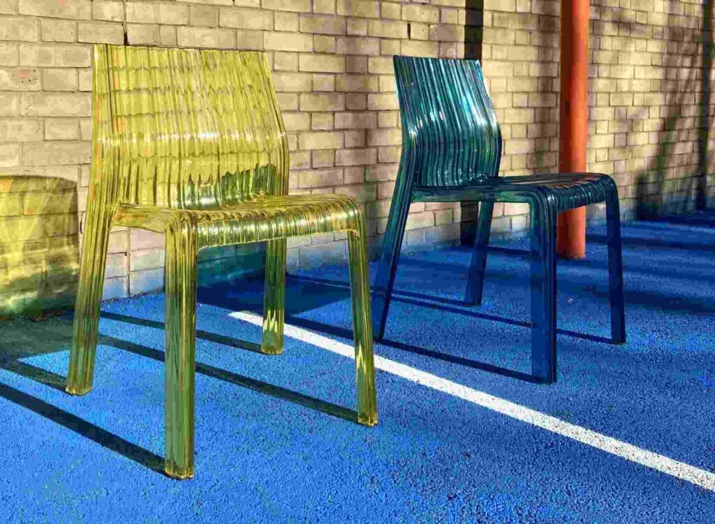 The Historical Journey of the Mid-Century Vintage Plastic Chair - Nced