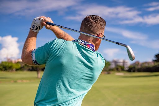The Athletic Edge: How High-Performance Golf Irons Enhance Sports Performance
