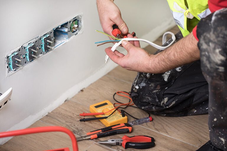 Dartford’s Guardian Angels: Ideal Electricians’ Round-the-Clock Emergency Service