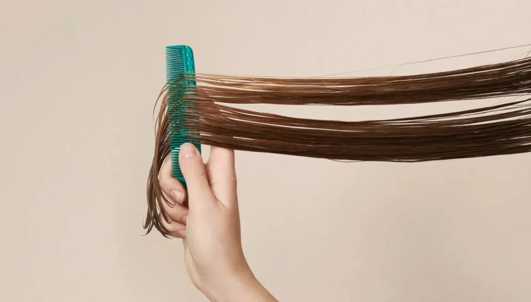 How Can Hair Serum Contribute to a Smooth and Sleek Hairstyle
